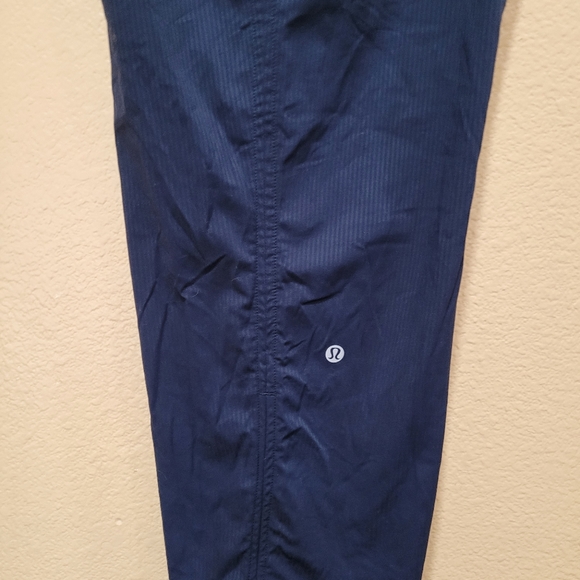 Lululemon pants - Picture 2 of 11